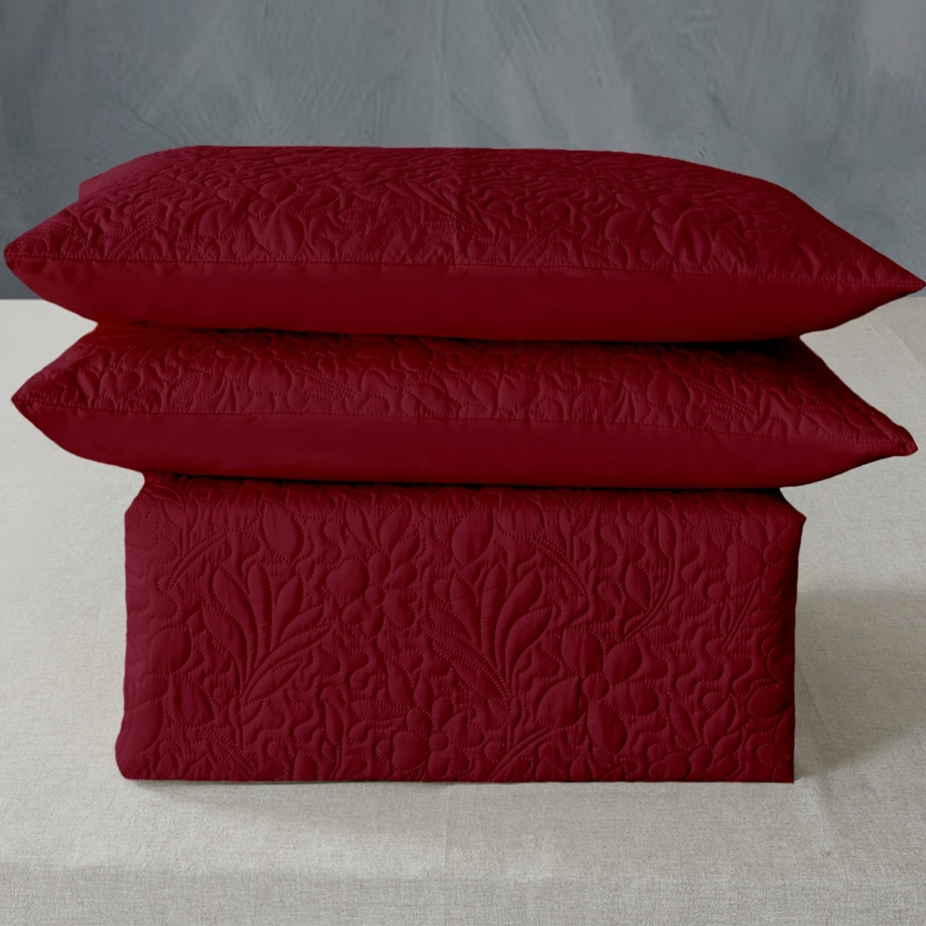 Un ensemble de lit de couleur unie comprenant 3 pices 1 housse de lit  2 taies doreiller garniture non incluse fabriqu  partir de matriaux doux respirants et confortables adapt aux chambres et aux dortoirs